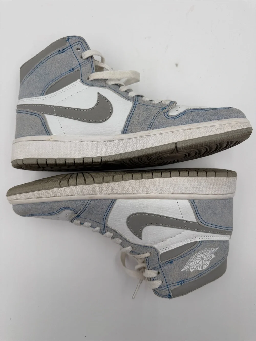 Nike Size 8 Jordan 1 Retro Hyper Royal High Top Sneakers in White, Gray/ Blue